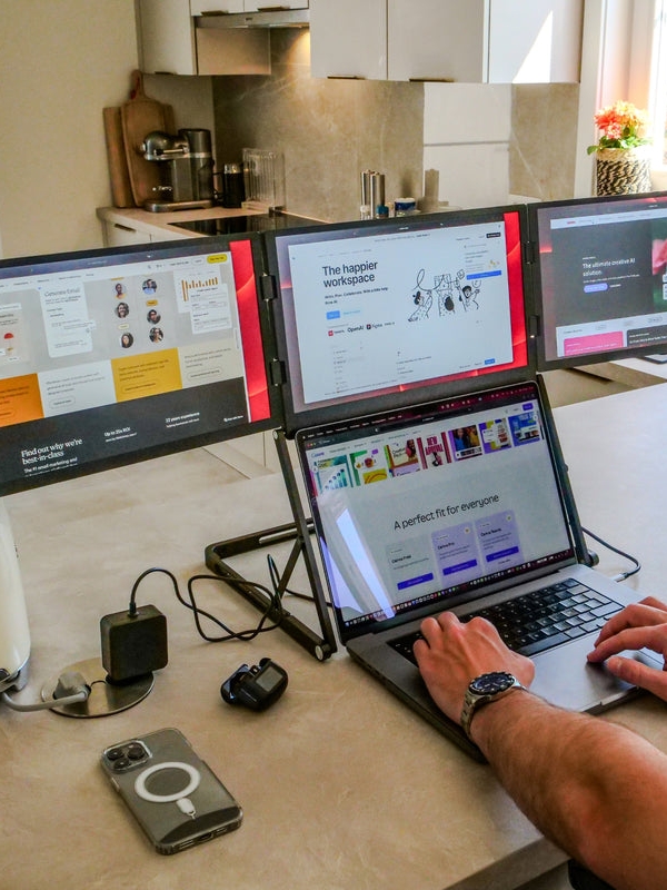 1760090828-asdfg (24)